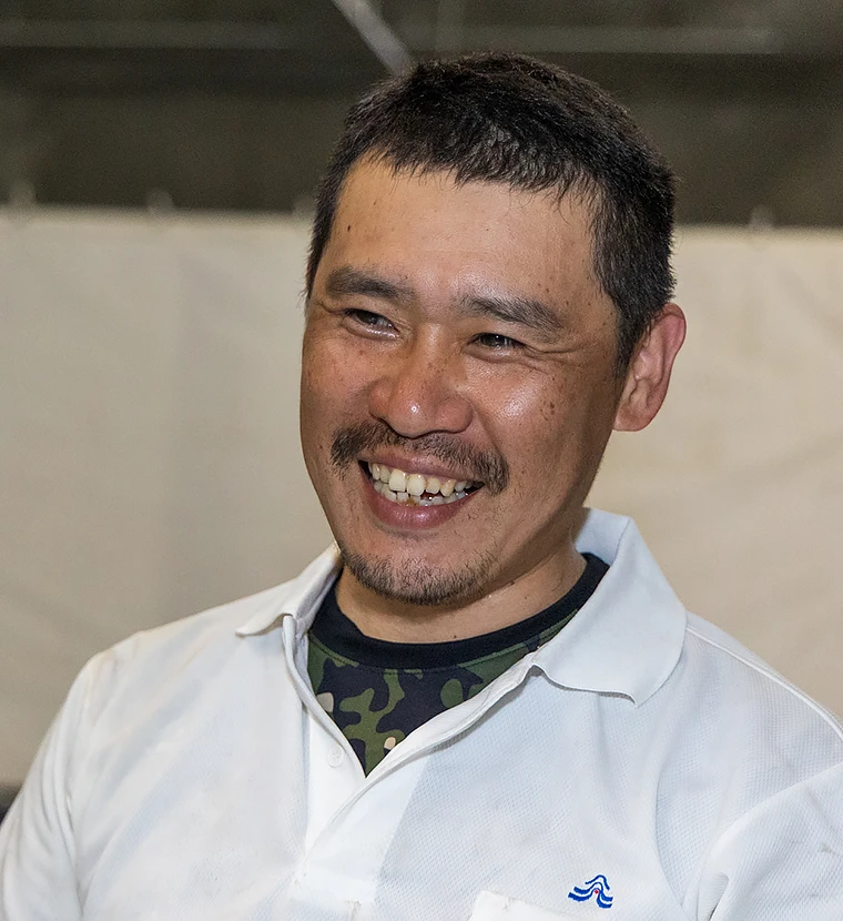 ベテラン社員へインタビューカット４